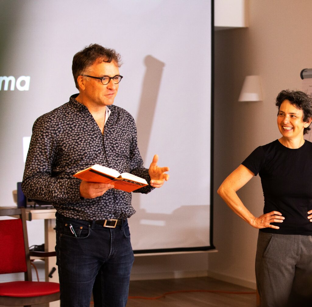 Humortrainer Georg Brinkmann schult am UKB Pflegefachfrauen/ Pflegefachmänner_Copyright Marina Weigl