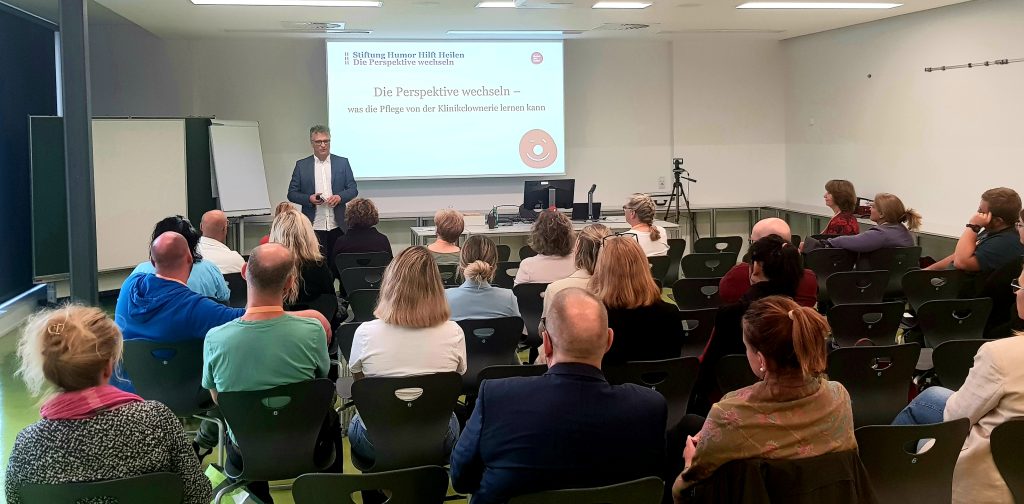 Workshop mit Georg Brinkmann beim Lernwelten Kongress von hpsmedia in Innsbruck an der FH Gesundheit_Foto_HHH
