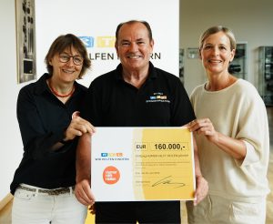Übergabe des Spendenschecks 2026_Foto RTL Lena-Luise Grellert